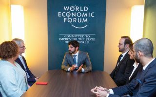 World Economic Forum: Tim Cook trifft saudischen Kronprinzen
