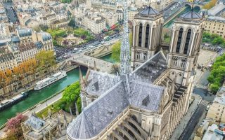 Wie ein Apple Store: Designer schlagen für Notre Dame Glasdach vor