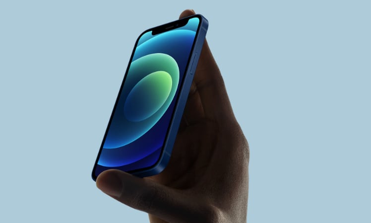 Das Neue Blau Iphone 12 Im Ersten Hands On Itopnews De Aktuelle Apple News Rabatte Zu Iphone Ipad Mac