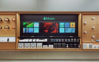 Apple Store: Neue Multimedia-Animationen für Apple Music und AirPods Max
