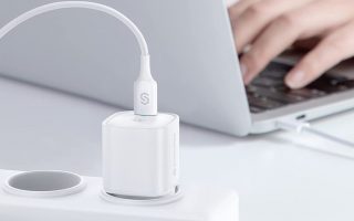 Amazon Blitzangebote: Syncwire USB-C Ladegerät mit iTopnews-Code günstiger, Anker, Touchscreen-Monitor und mehr