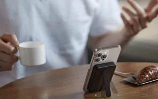 Zum Start günstiger: ESR HaloLock Kickstand fürs iPhone