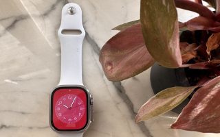 Neues RED Watchface von Apple schon vorab laden