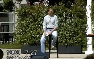 Video von 1999 entdeckt: Steve Jobs spricht über iBook und mehr
