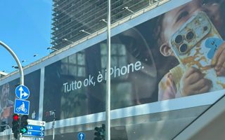 Italien: Apple-Plakat in Mailand sorgt für Eklat