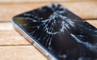 Reparaturanbieter verrät: Das sind die skurrilsten Smartphone-Defekte